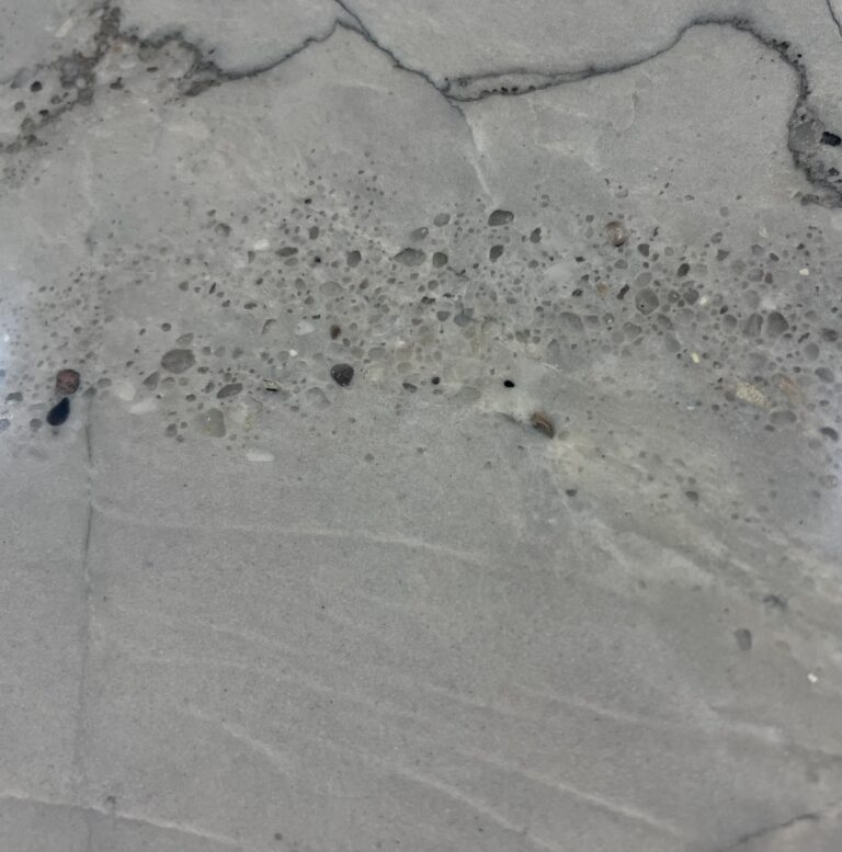 Selune natural stone countertop surface