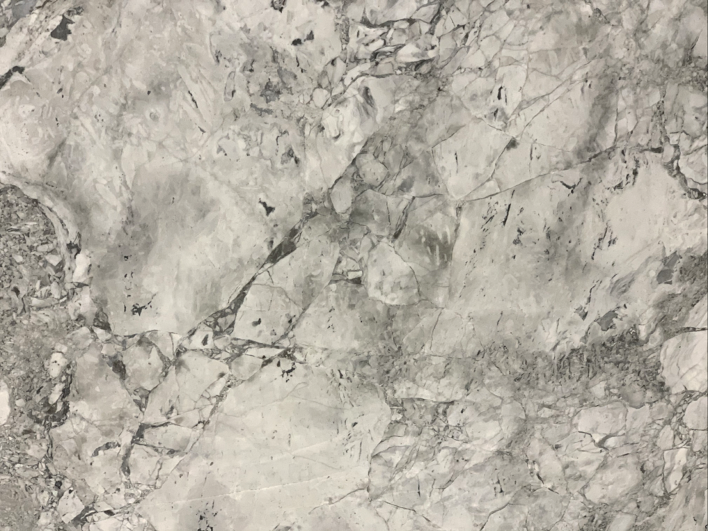 Super White natural stone countertop surface